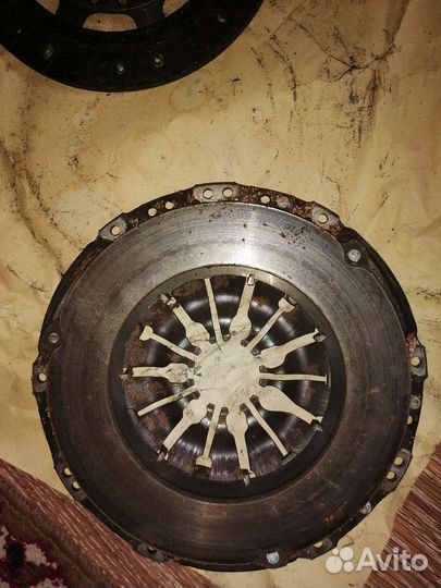 Продам сцепление на Renault Scenic 3