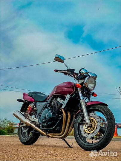 Honda CB400SF