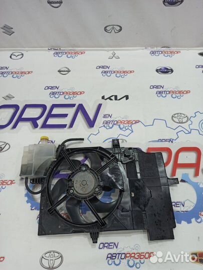 Диффузор радиатора Nissan Note 1.6 HR16 2013