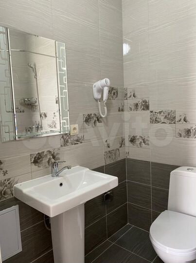 Комната 20 м² в 1-к., 1/3 эт.