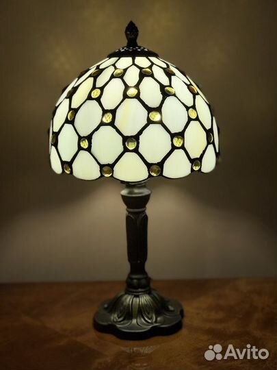 Лампа настольная в стиле Тиффани новая