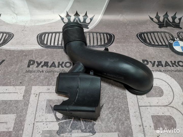Патрубок воздушного фильтра Bmw X5 E53 M54B30 2006