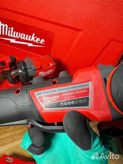 Milwaukee 4 в 1 безщеточный новый 18в