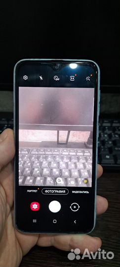 Samsung Galaxy A50, 4/64 ГБ