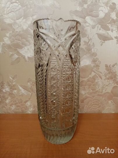 Ваза для цветов, хрусталь