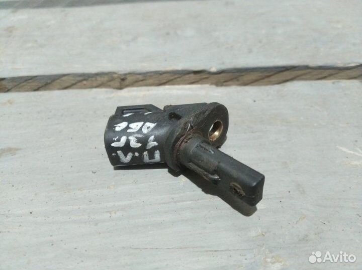 Датчик ABS передний левый Ford Focus Iii хетчбек