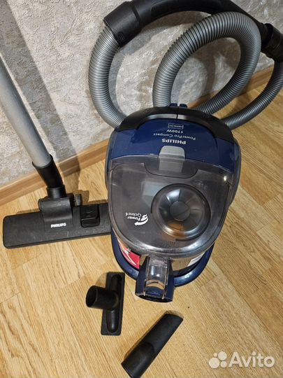 Пылесос Philips PowerPro Compact