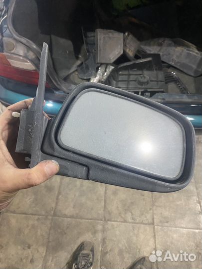 Правое зеркало toyota sprinter