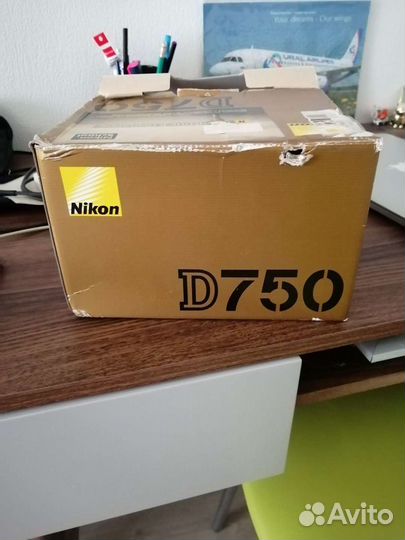 Зеркальный фотоаппарат nikon d750
