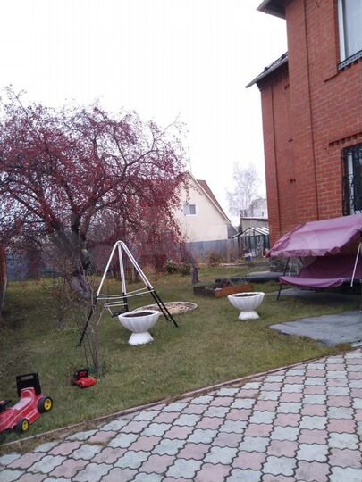 Дом 372 м² на участке 15 сот.