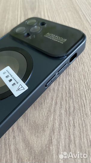 Чехол на iPhone