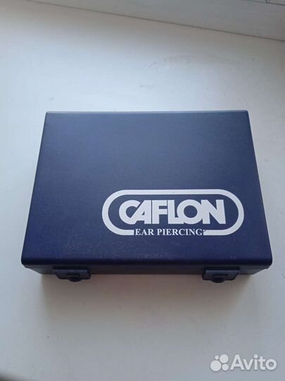 Пистолет для прокола ушей