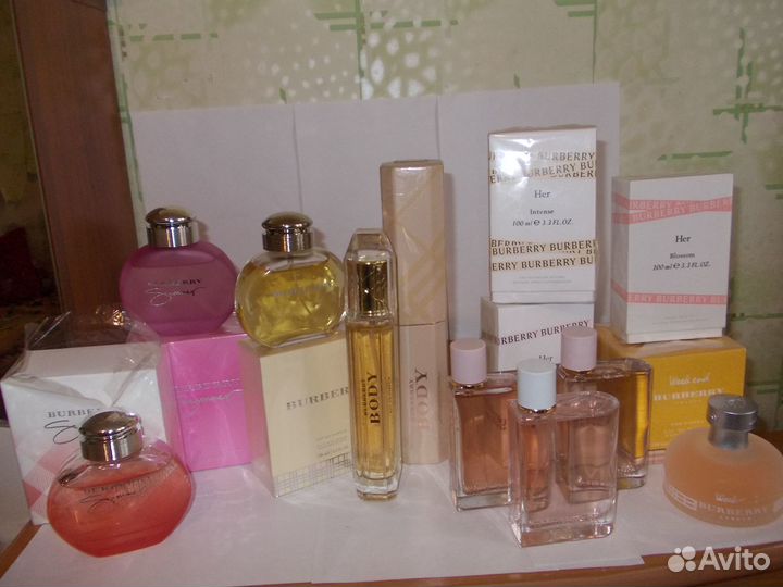 Burberry.B.Spears.Beyonce.B.Mischka.Balenciaga