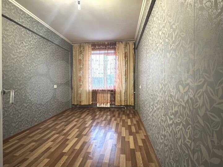 3-к. квартира, 60 м², 5/5 эт.
