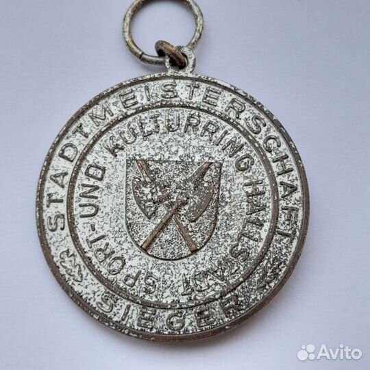 Старинная медалька велосипедный спорт велосипед