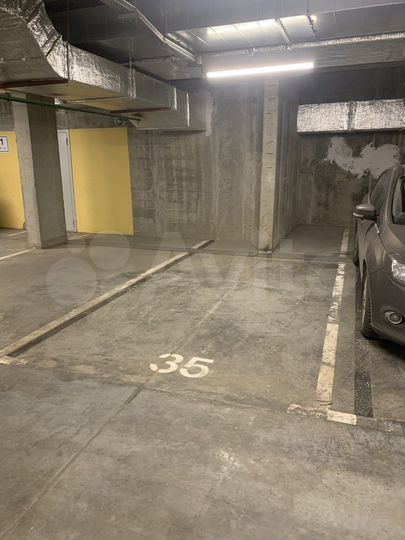 Машиноместо, 16 м²