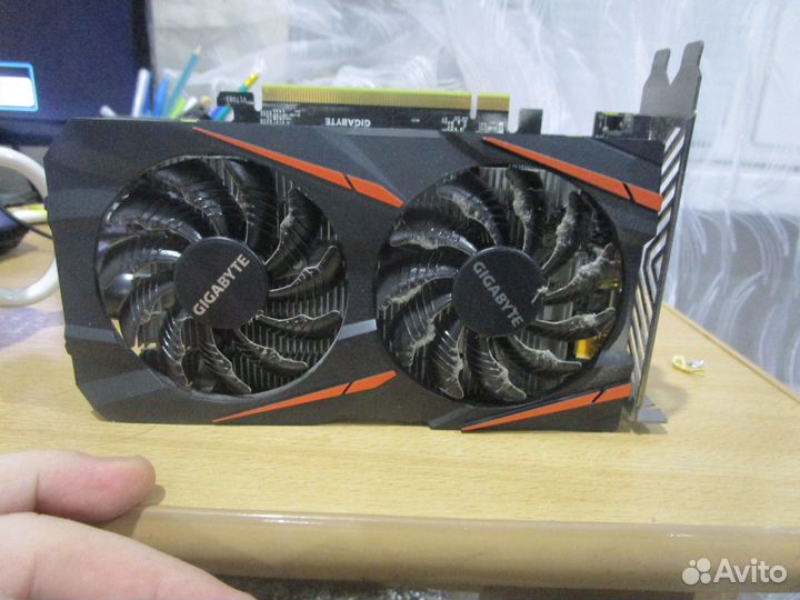 Видеокарта rx 560 4gb