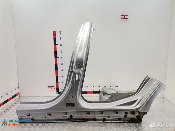 Стойка кузовная центральная левая BMW 3