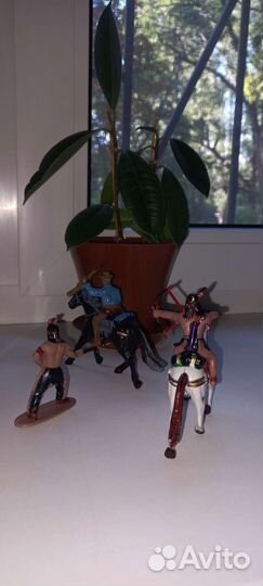 Игрушки СССР солдатики