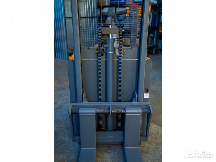 Штабелер электрический ctdr15-III 3.3M