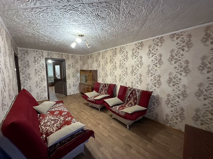 3-к. квартира, 57 м², 2/3 эт.