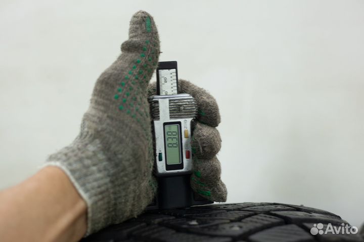 Dunlop GrandTrek Ice 03 225/55 R18 102T