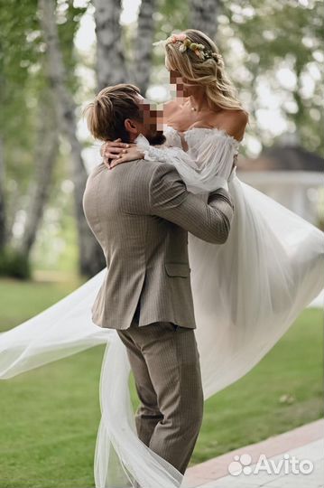 Свадебное платье 42