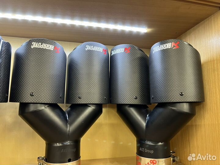 Насадка на глушитель Akrapovic насадки выхлопа