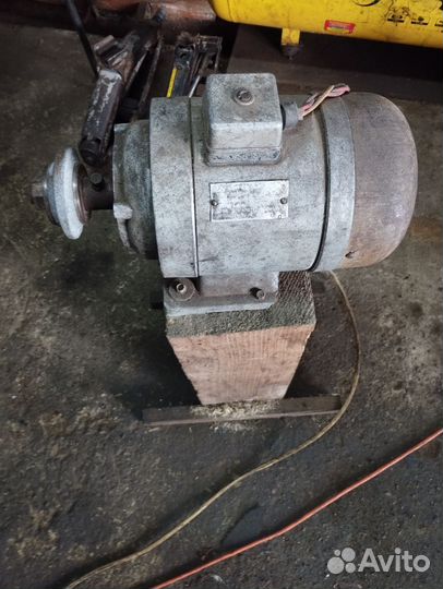 Точило наждак бу