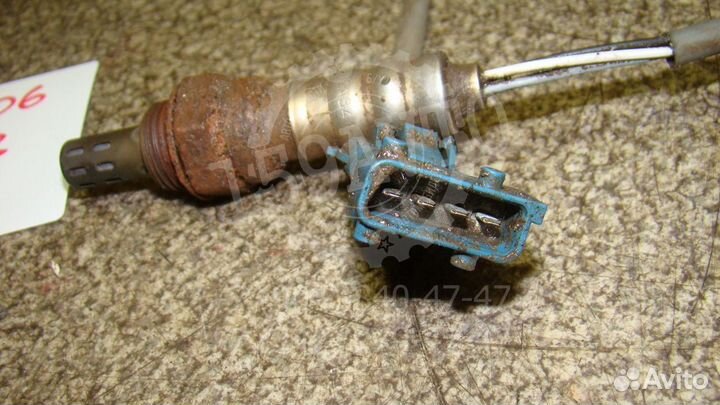 Датчик кислородный Peugeot 206