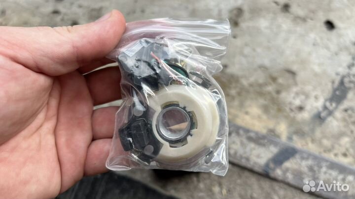 Датчик холла VAG 049 905 309 A