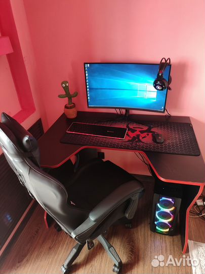 Продаю игровой компьютер с монитором
