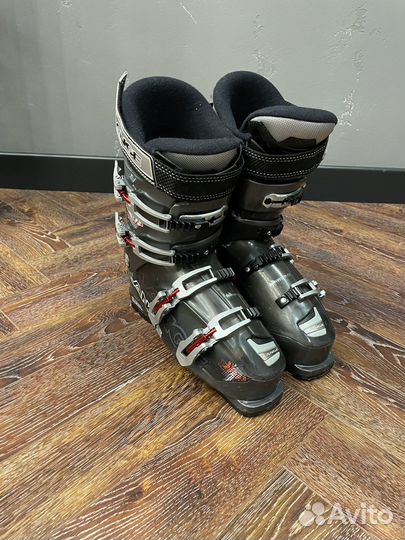 Горнолыжные ботинки Lange размер 42