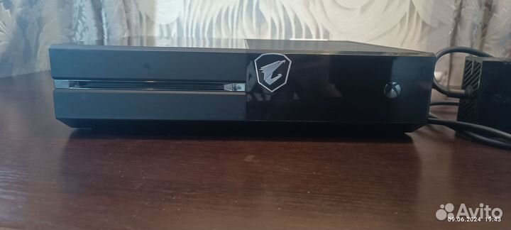 Игровая приставка xbox one
