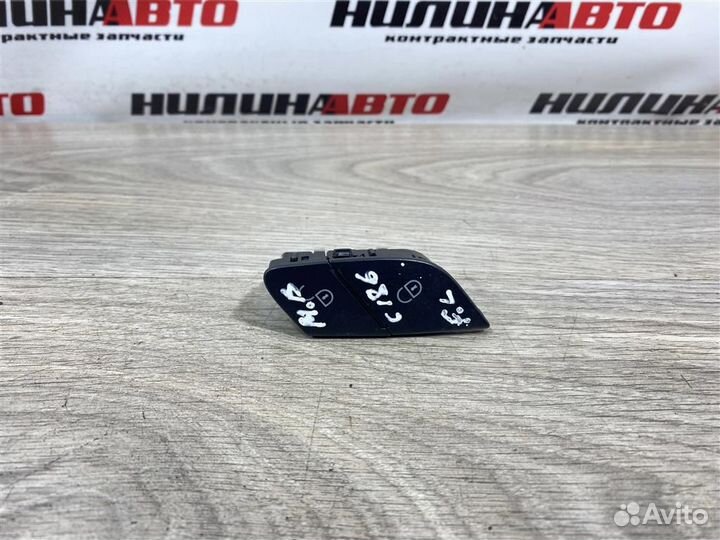 Кнопка Мерседес W164 ML