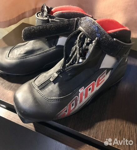 Лыжные ботинки 37размер