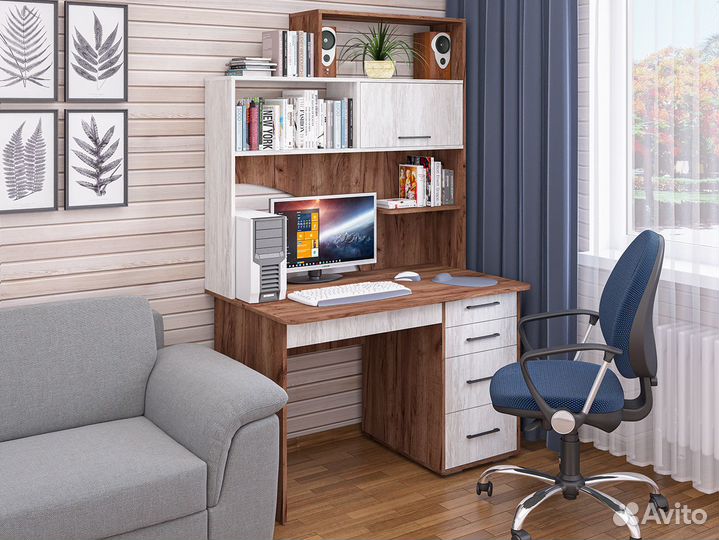 Стол компьютерный