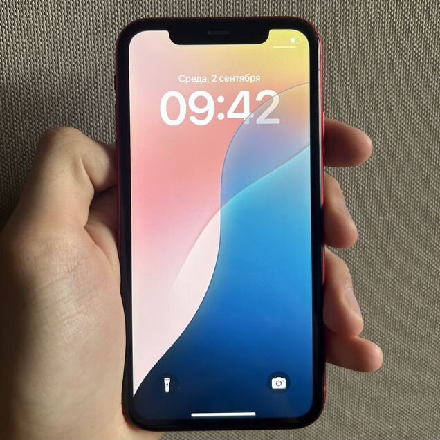 iPhone 11, 64 ГБ, SIM + eSIM