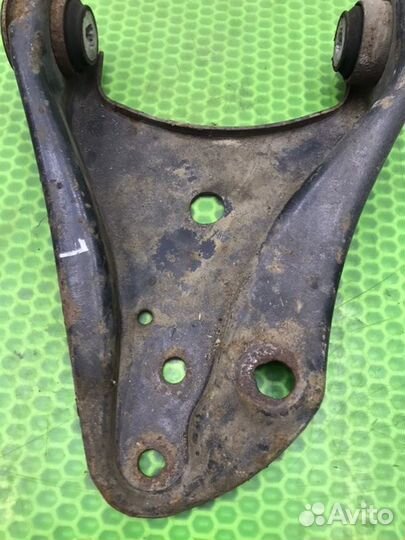 Рычаг подвески нижний передний левый Reno Kangoo