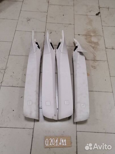 Обшивка стойки передняя Land Rover Range sport 2