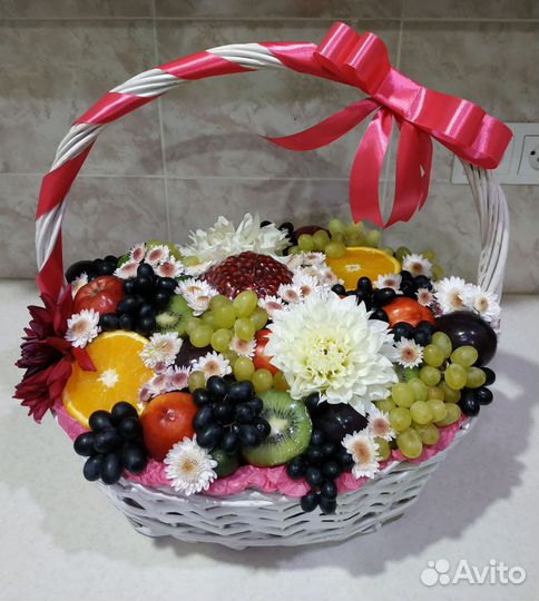 Букеты из фруктов,фруктовые корзины
