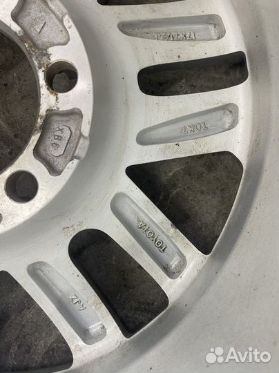 Диск литой 17 hilux