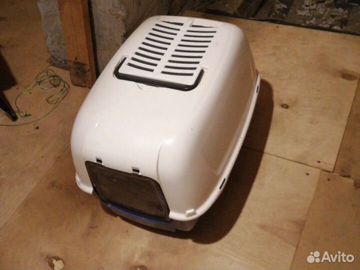 Туалет домик для кошек