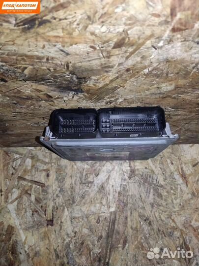 Блок управления двигателем Volkswagen 03F906070BP