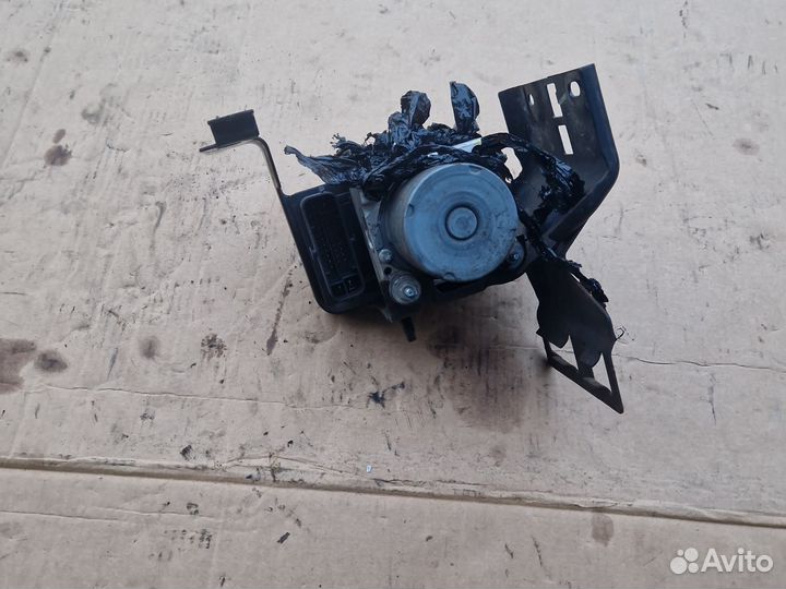 Блок abs 0265232732 Citroen c4 b7 sedan