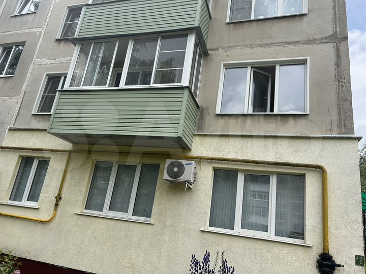 3-к. квартира, 50 м², 2/5 эт.
