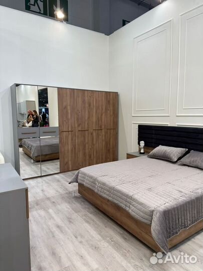 Спальня Сэнди 6-ти