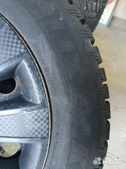 Bridgestone Blizzak Ice 205/60 R16