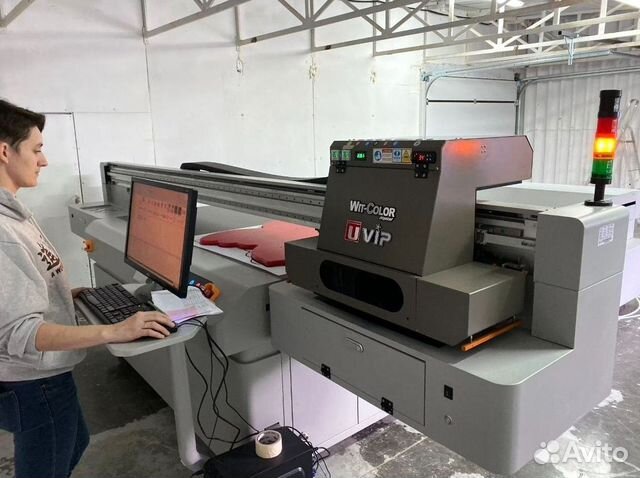 Планшетный уф-принтер uvip 2513