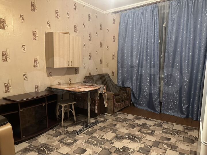 Комната 19 м² в 3-к., 1/6 эт.